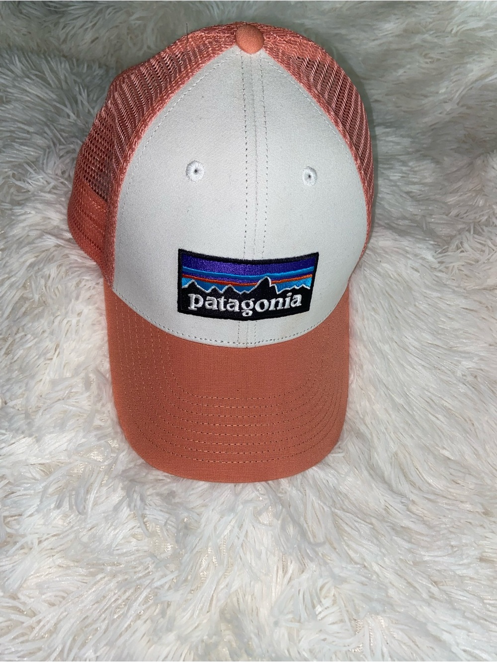 Patagonia Kids Two-Tone Trucker Hat in Peach and Cream